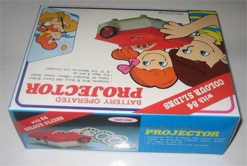 Fortuna Vintage Battery Operated Projector