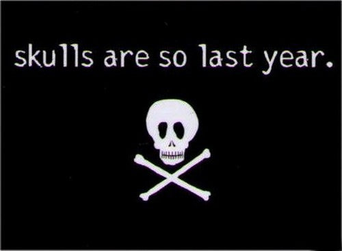 Skulls Are So Last Year Magnet DM2205