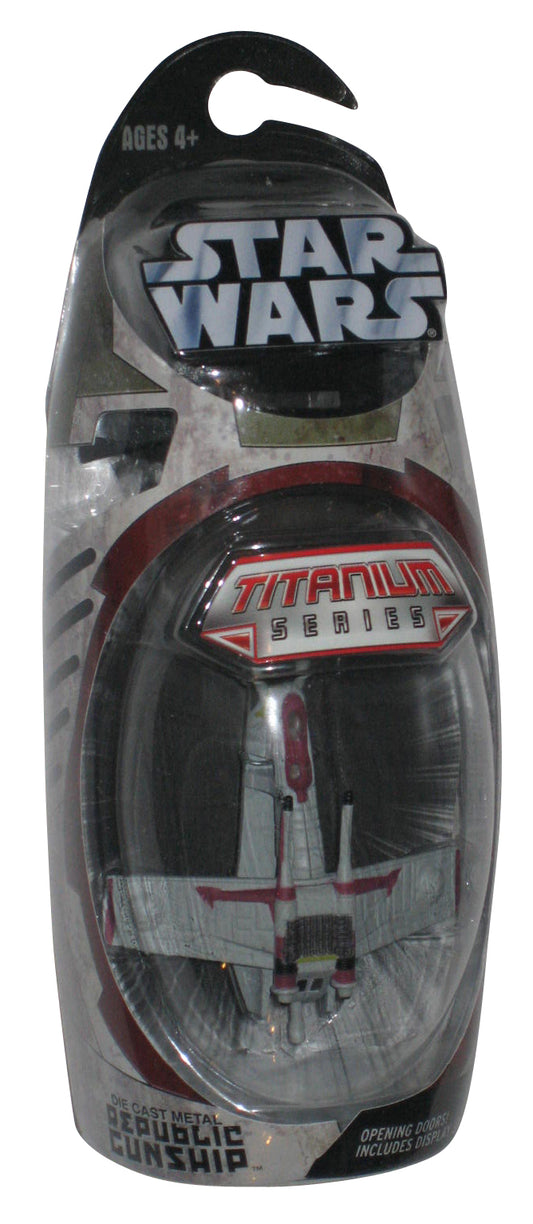 Star Wars Titanium Series (2005) Republic Gunship Die-Cast Toy Vehicle