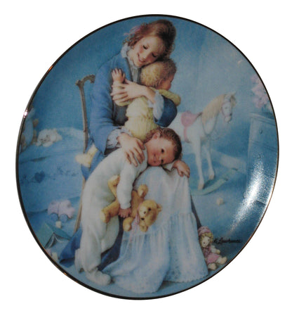 Squeezing In Mom Kids Hug Young Innocence by Kathy Lawrence Plate (1991) Bradford Mint