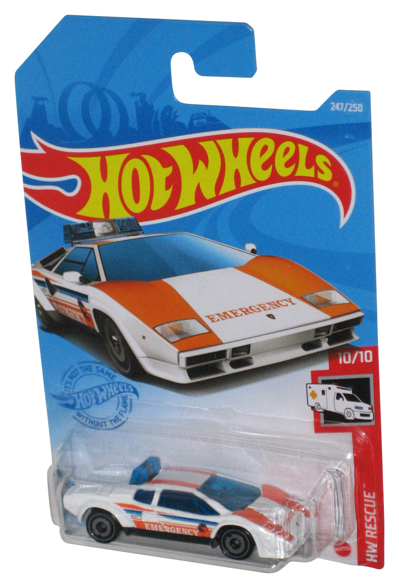 Hot Wheels Lamborghini Countach Police Car HW Rescue 10/10 (2021) Toy Car #247/250