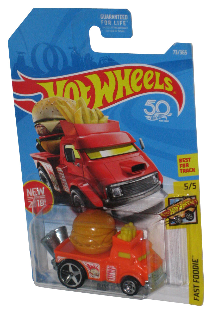 Hot Wheels Fast Foodie 5/5 (2018) Buns of Steel Cheeseburger Orange Toy Car 73/365