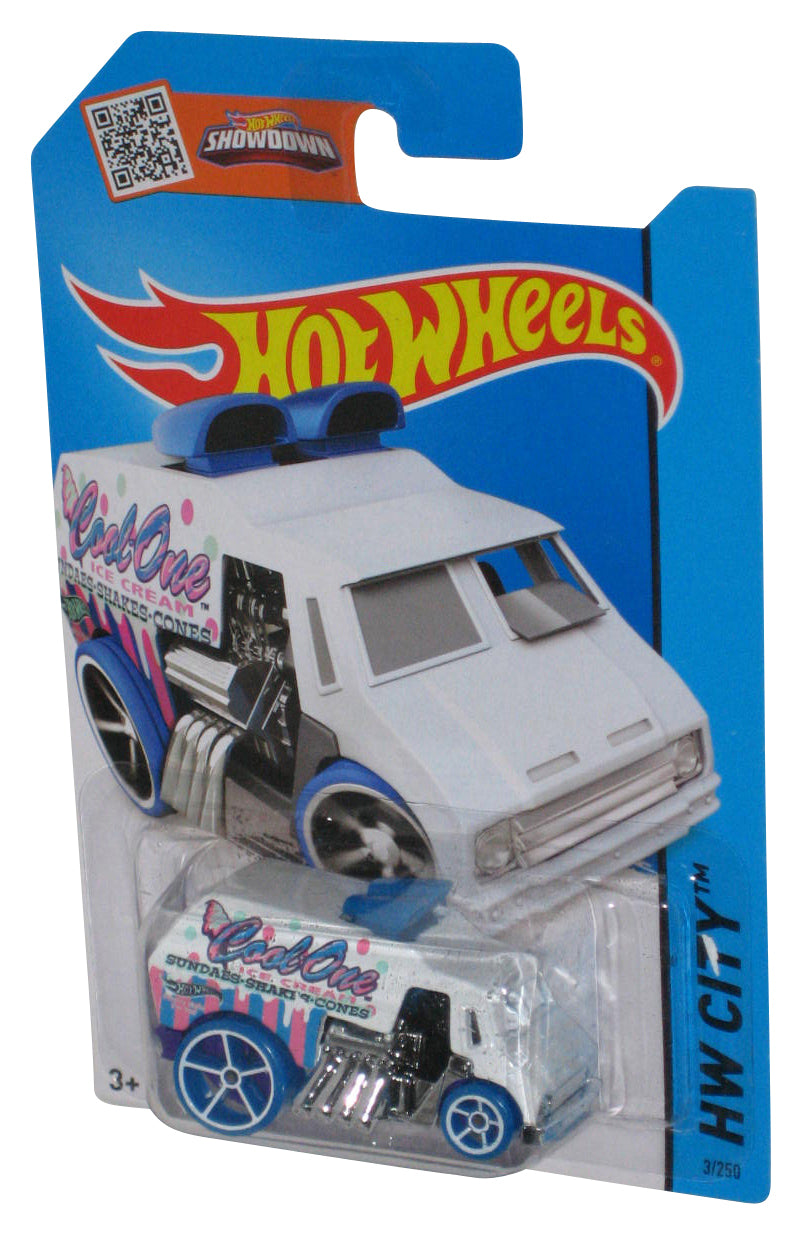 Hot Wheels Showdown HW City (2013) White Cool-One Toy Car 3/250
