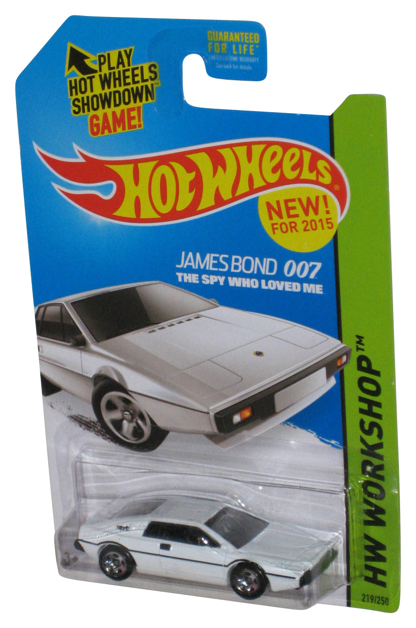 Hot Wheels HW Workshop (2015) Lotus Esprit S1 James Bond 007 Spy Who Loved Me White Car 219/250