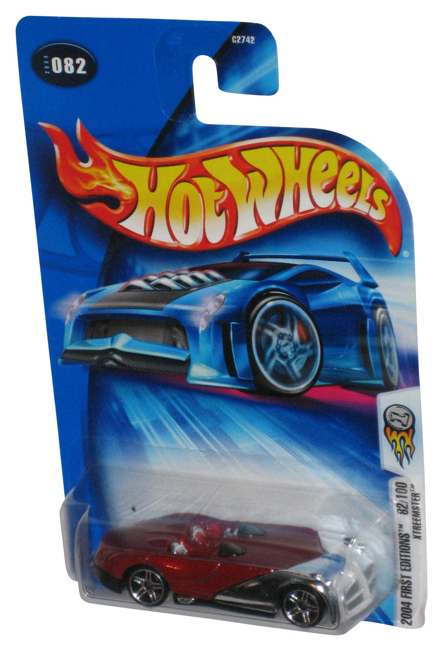 Hot Wheels 2004 First Editions Red Xtreemster Toy Car #82/100