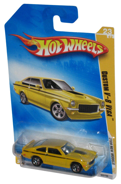 Hot Wheels 2009 New Models 23/42 Yellow Custom V-8 Vega Toy Car 23/190