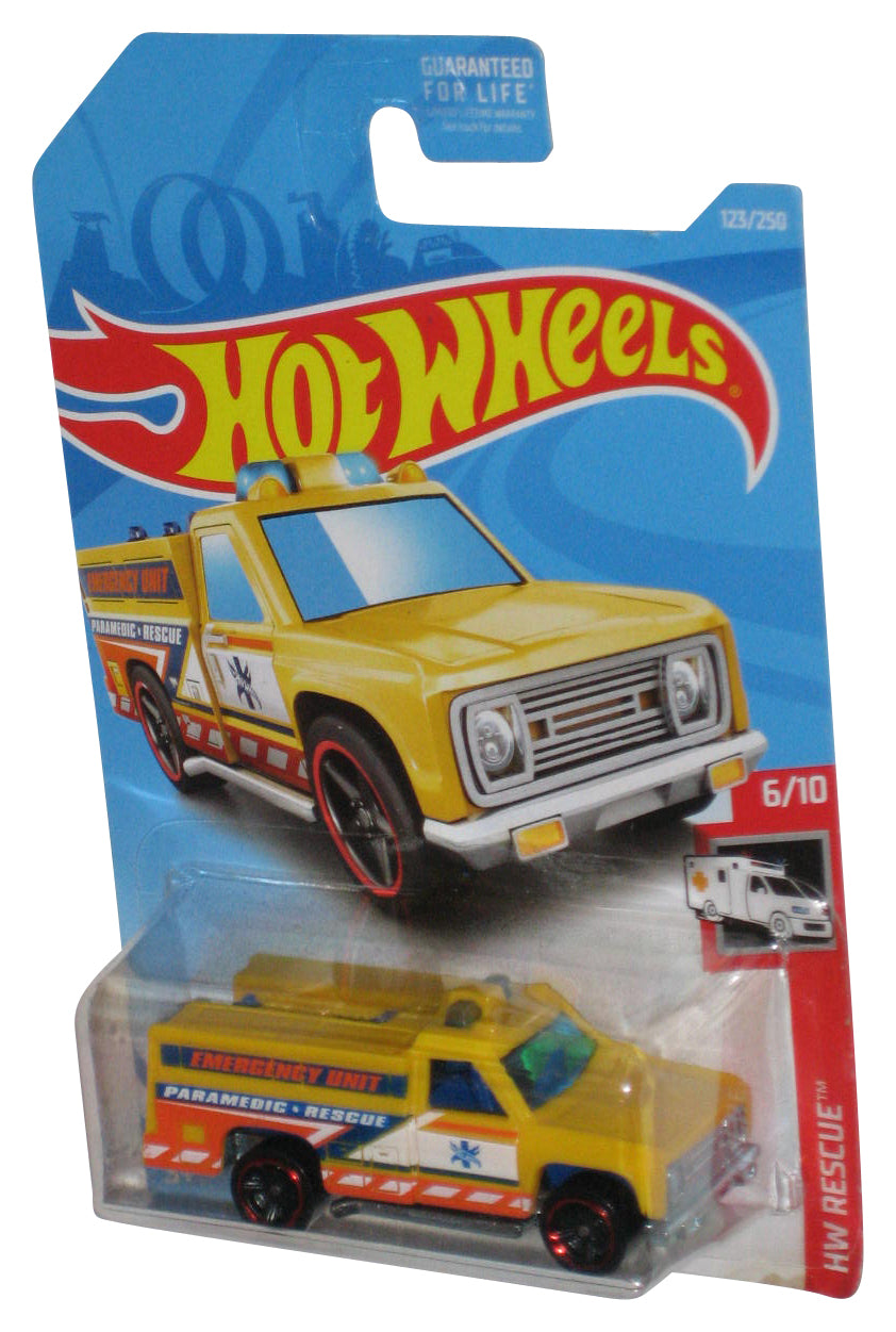 Hot Wheels HW Rescue 6/10 (2017) Yellow Rapid Responder Toy 123/250