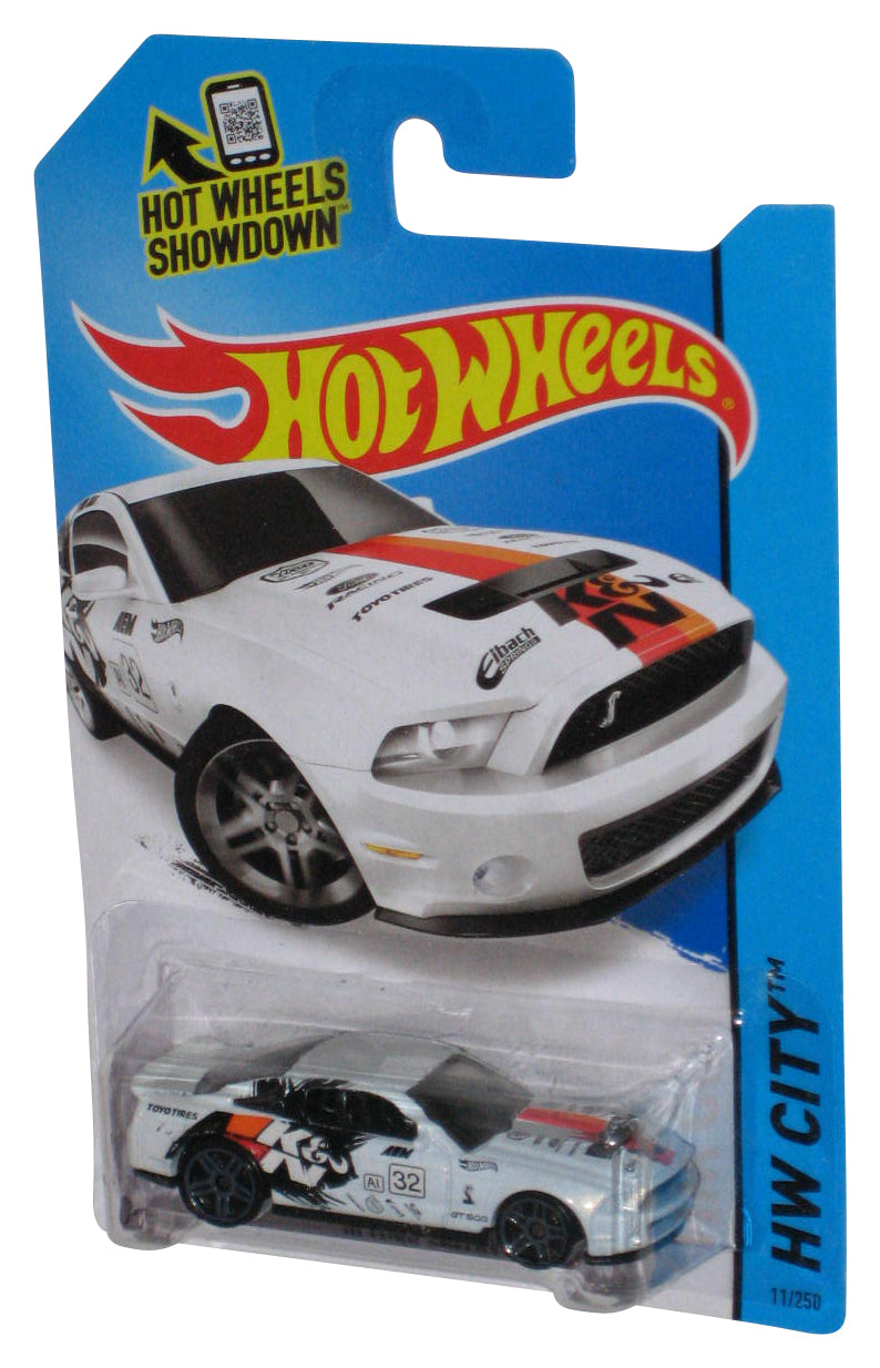 Hot Wheels HW City (2013) White '10 Ford Shelby GT500 Toy Car 11/250