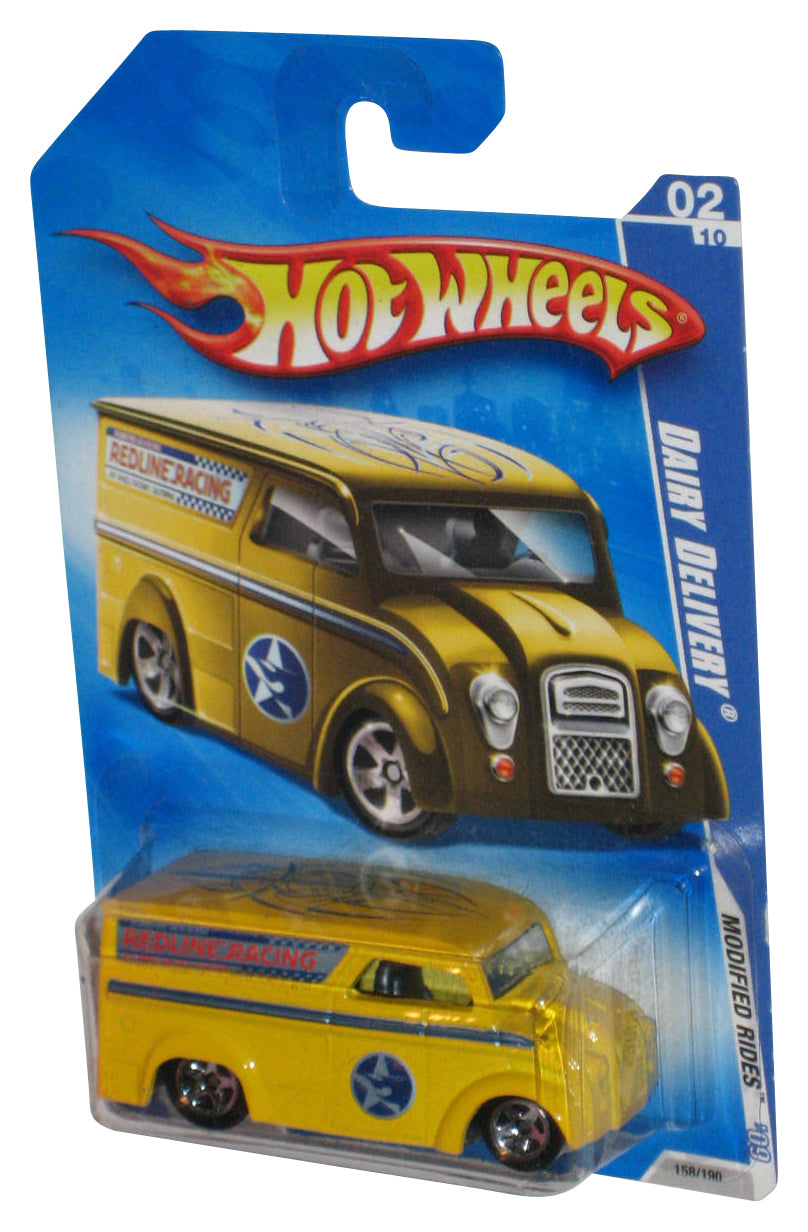 Hot Wheels Modified Rides 2/10 '09 Yellow Dairy Delivery Toy Truck 158/190