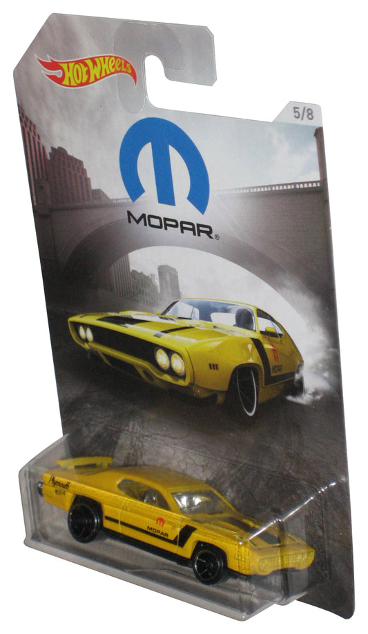 Hot Wheels Mopar (2017) Yellow '71 Plymouth Road Runner Toy Car 5/8
