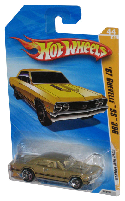 Hot Wheels 2010 New Models Gold '67 Chevelle SS 396 Toy Car 044/240