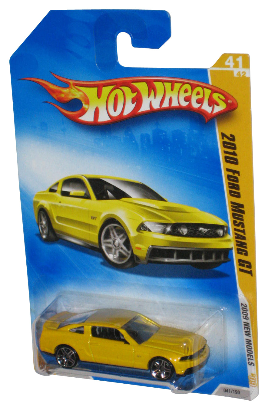 Hot Wheels 2009 New Models Yellow 2010 Ford Mustang GT Toy Car 041/190