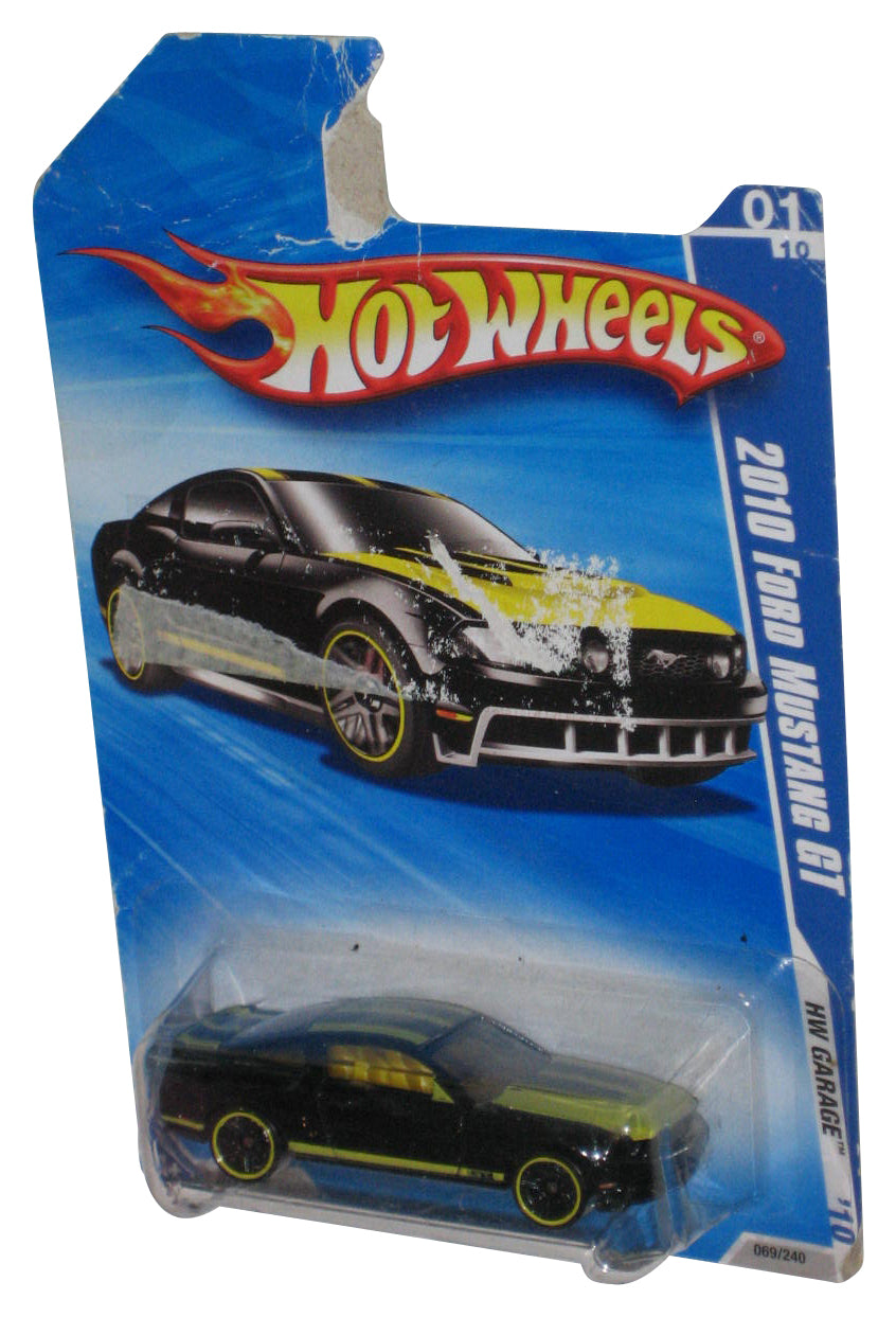 Hot Wheels HW Garage '10 Black 2010 Ford Mustang GT Car 069/240 - (Damaged Card)