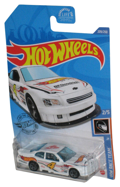 Hot Wheels HW Race Team 2/5 (2017) White 2010 Chevy Impala Car 209/250