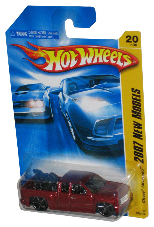 Hot Wheels 2007 New Models 20/36 Red Chevy Silverado Truck Toy 020/180