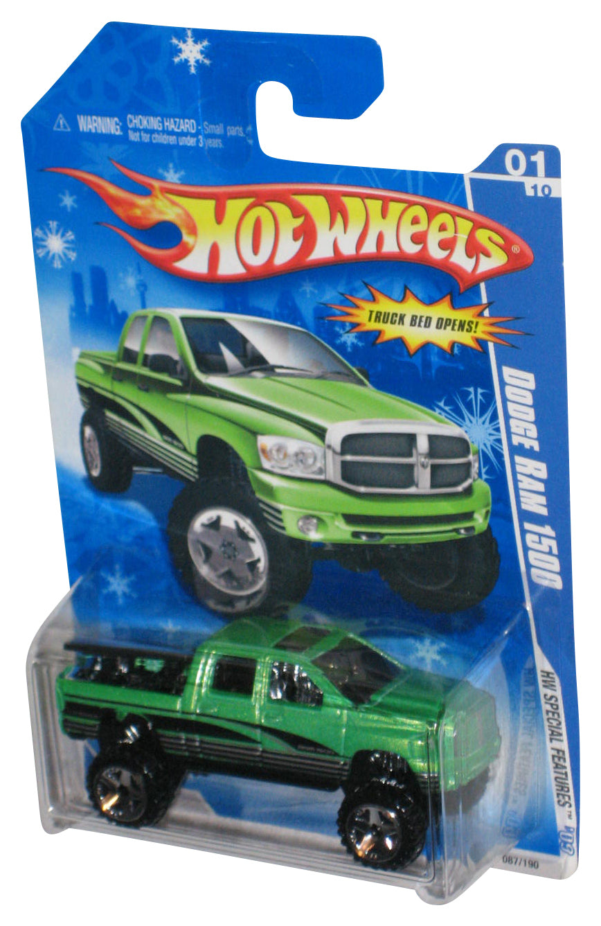 Hot Wheels HW Special Features '09 Dodge Ram 1500 Green Bed Opens Toy Truck 087/190 - (Snowflake Card)