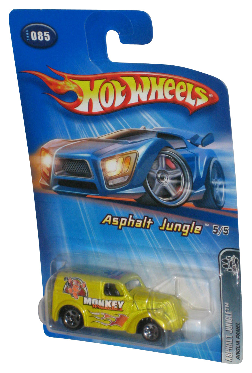 Hot Wheels Asphalt Jungle 5/5 (2005) Yellow Anglia Panel Toy Car #085
