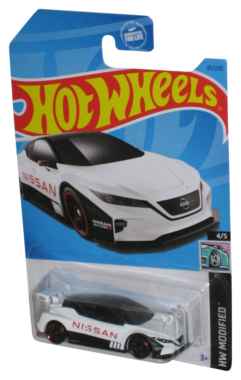 Hot Wheels HW Modified 4/5 (2021) White Nissan Leaf Nismo RC_02 Car 91/250
