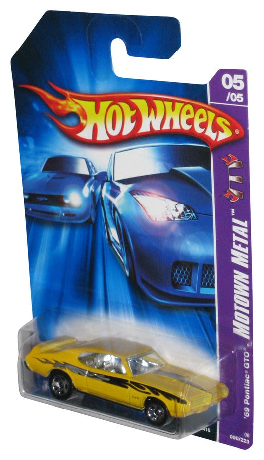 Hot Wheels Motown Metal 5/5 (2006) Yellow '69 Pontiac GTO Car 090/223