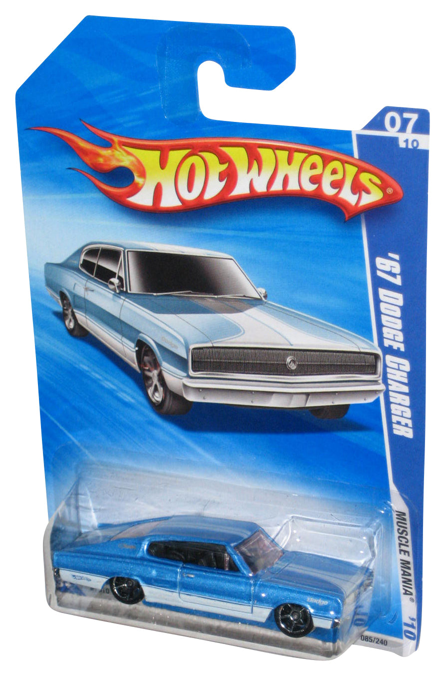 Hot Wheels Muscle Mania '10 Blue '67 Dodge Charger Toy Car 085/240