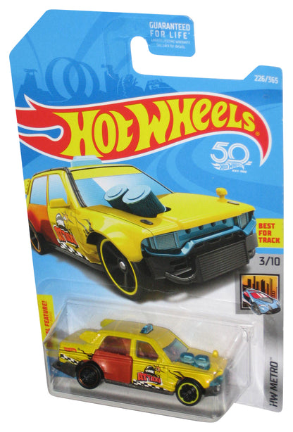 Hot Wheels HW Metro 3/10 (2017) Yellow Time Attaxi Car 226/365