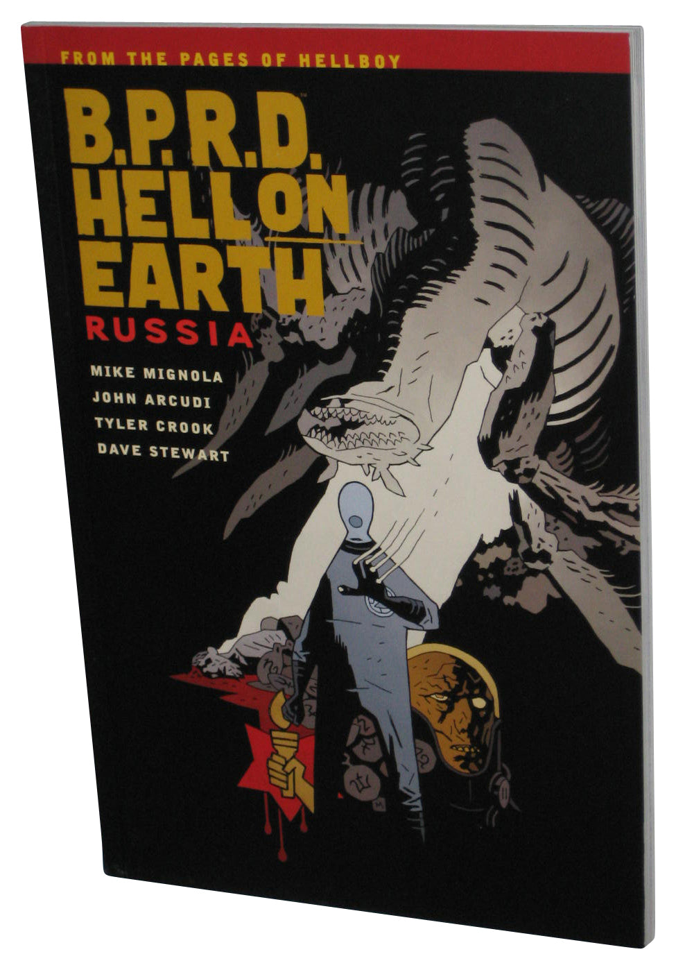 B.P.R.D. Hell On Earth Vol. 3 Russia (2012) Paperback Book