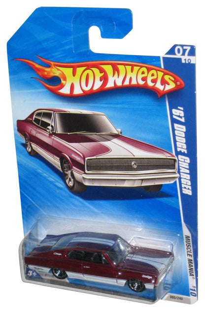 Hot Wheels Muscle Mania '10 Purple '67 Dodge Charger Toy Car 085/240