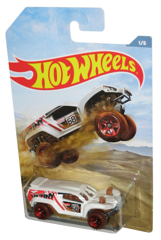 Hot Wheels Dune Crusher (2018) Mattel White Toy Car 1/6