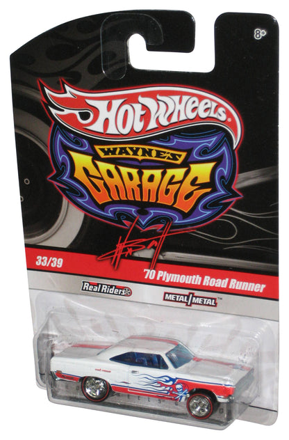 Hot Wheels Wayne's Garage (2009) White '70 Plymouth Road Runner Toy Car 33/39