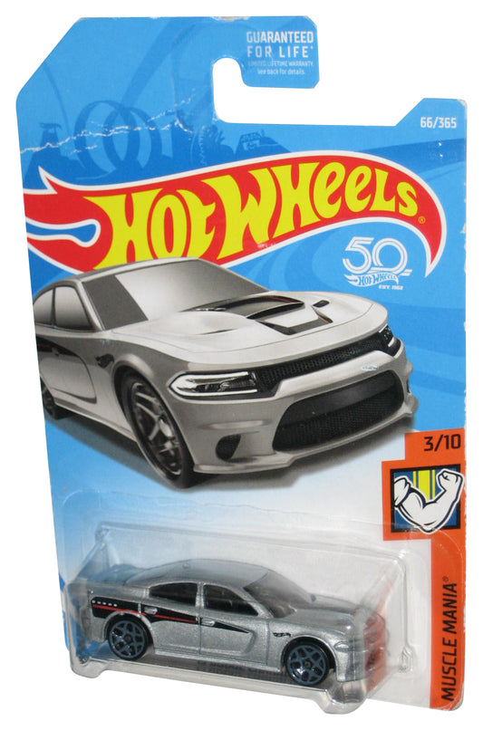 Hot Wheels Muscle Mania 3/10 (2017) Silver '15 Dodge Charger SRT Car 66/365 - (Creased Card)