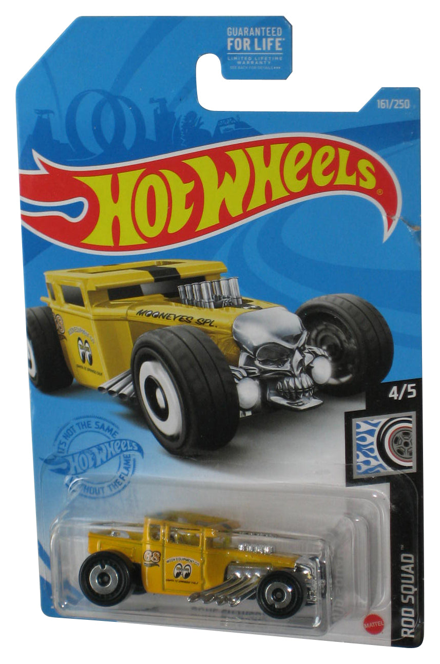 Hot Wheels Rod Squad 4/5 (2020) Yellow Bone Shaker Toy Car 161/250 - (Card Small Tear)