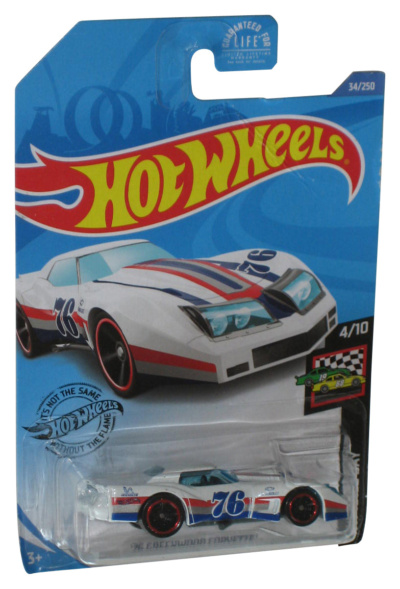 Hot Wheels HW Race Day 4/10 (2017) White '76 Greenwood Corvette Toy Car 34/250 - (Card Wear)