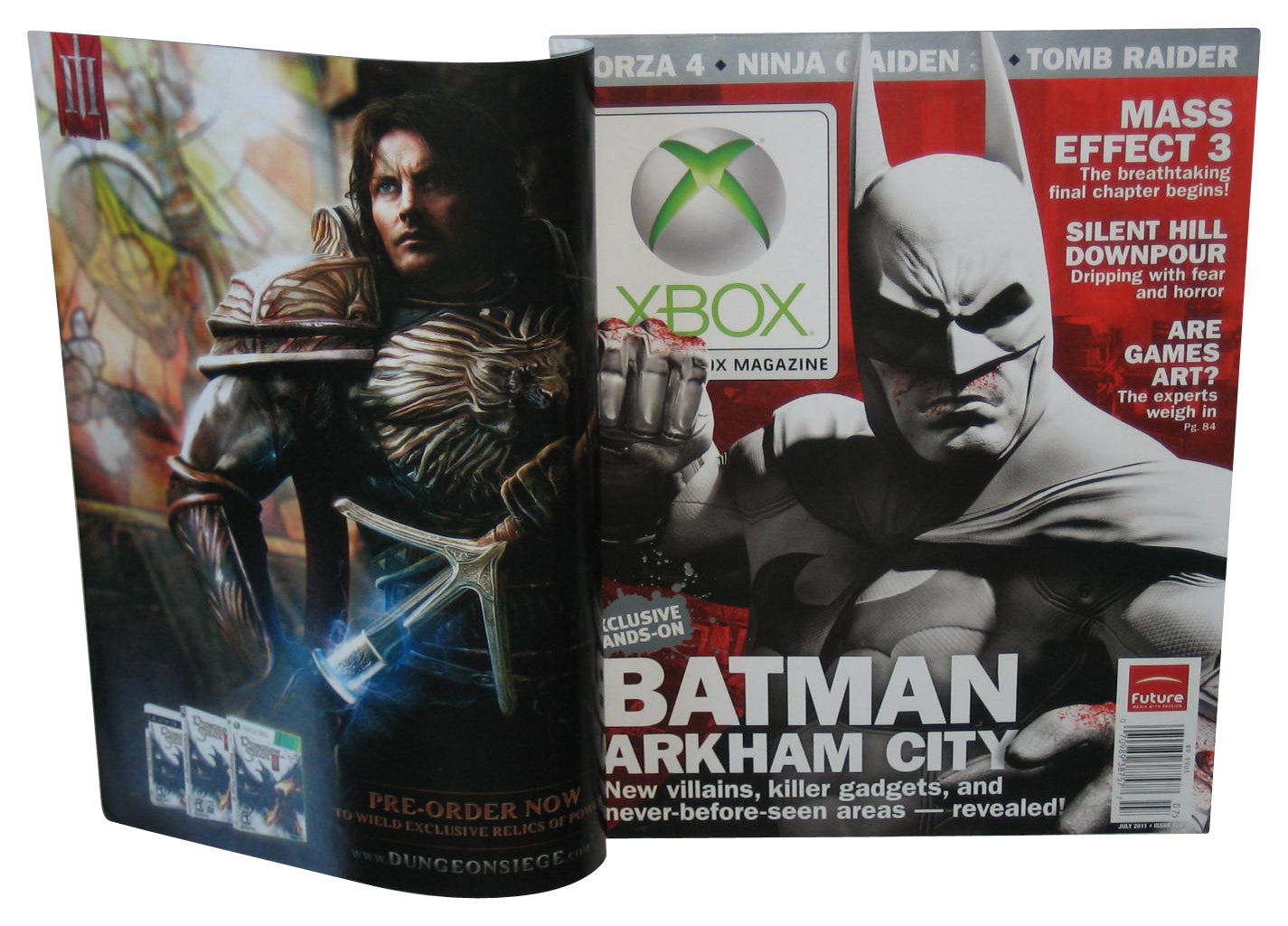 Xbox July 2011 Official Magazine Book Issue #124 - (Batman Arkham City Cover w/ Dungeon Siege III Advertisement)