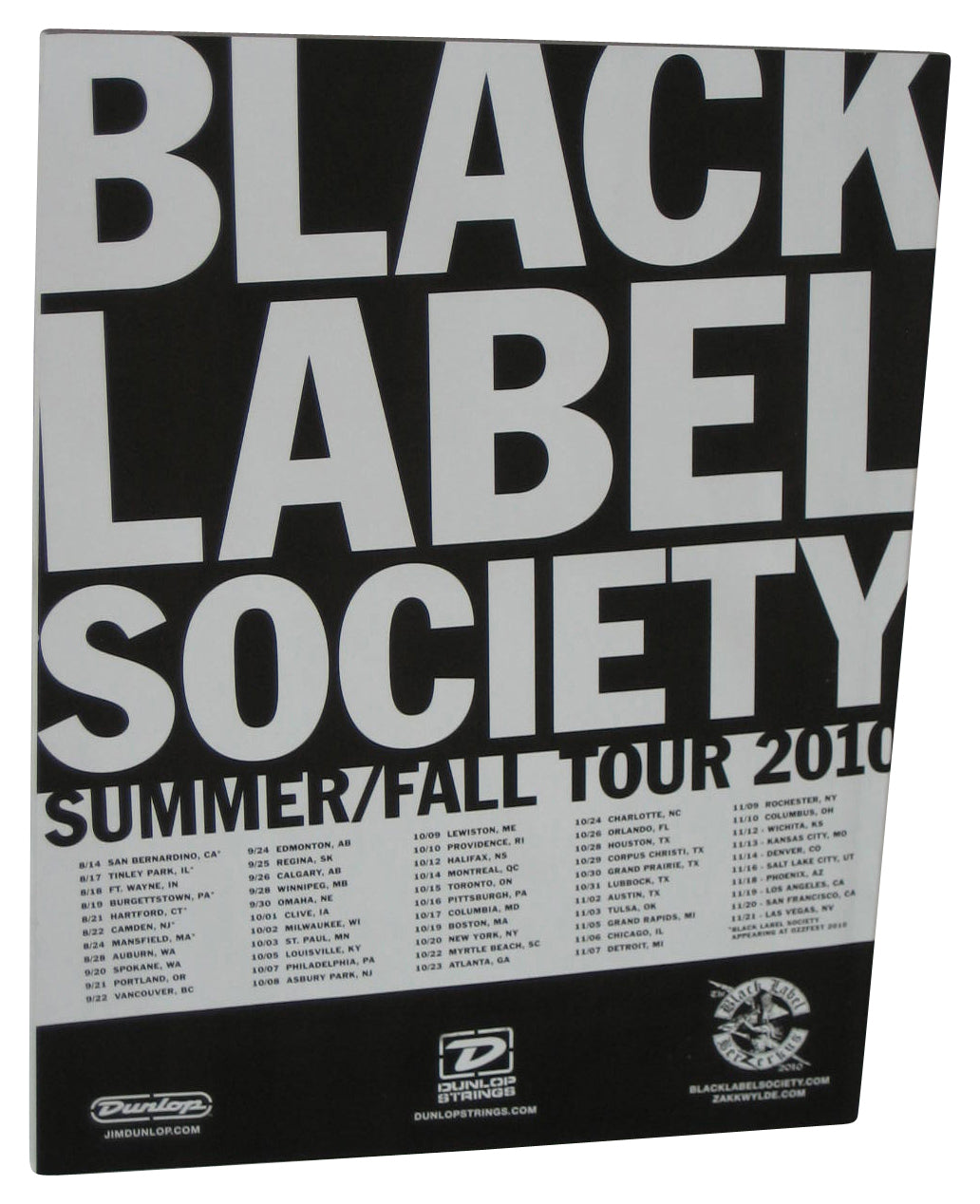 Guitar World November 2010 Magazine Book w/ CD & 3-D Glasses