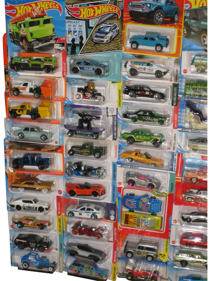 Hot Wheels Matchbox & Misc Mattel Die Cast Toy Cars - (Mixed Lot 70 Cars)