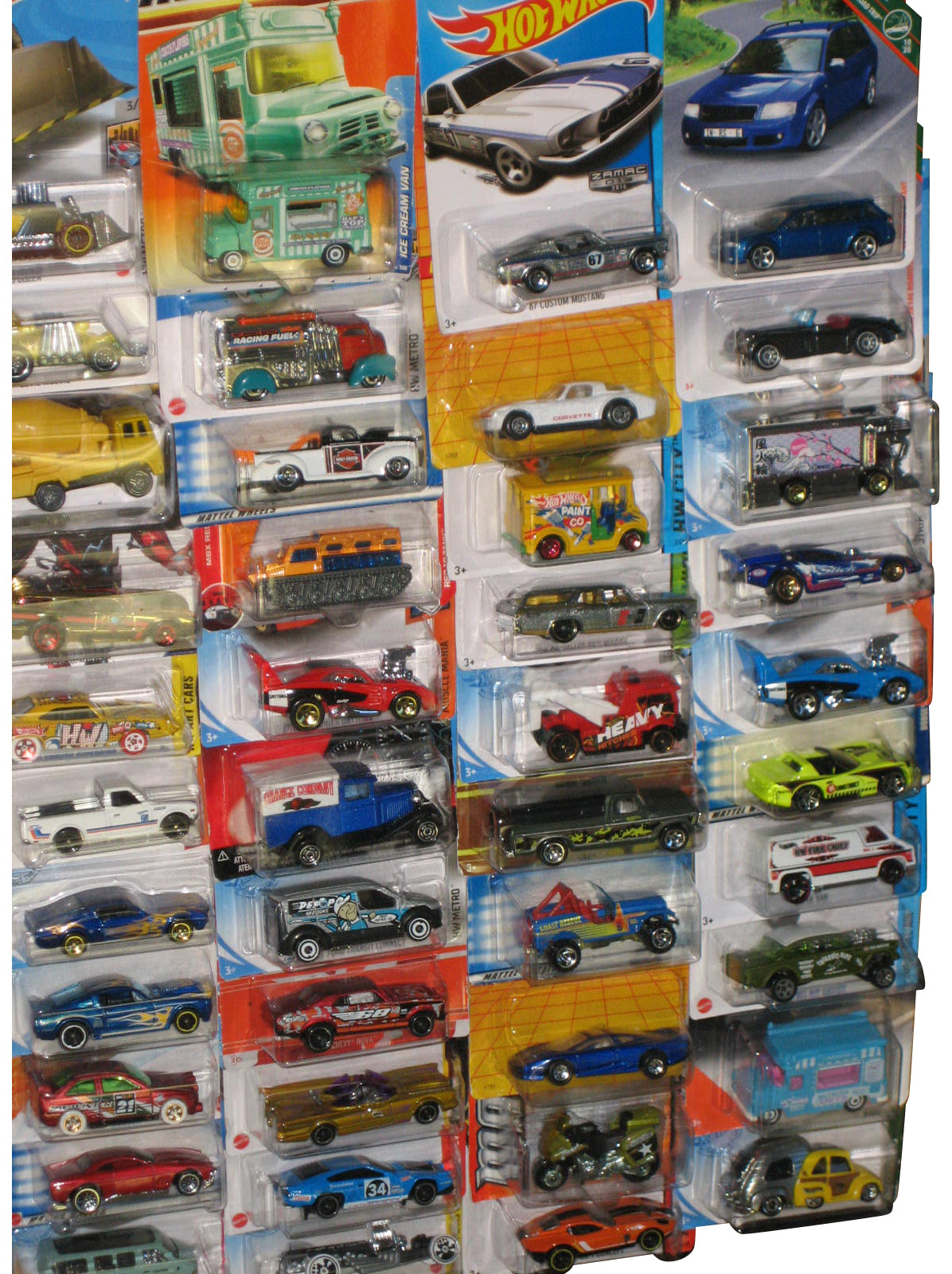 Hot Wheels Matchbox & Misc Mattel Die Cast Toy Cars - (Mixed Lot 73 Cars)