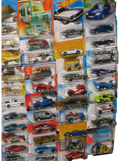 Hot Wheels Matchbox & Misc Mattel Die Cast Toy Cars - (Mixed Lot 73 Cars)