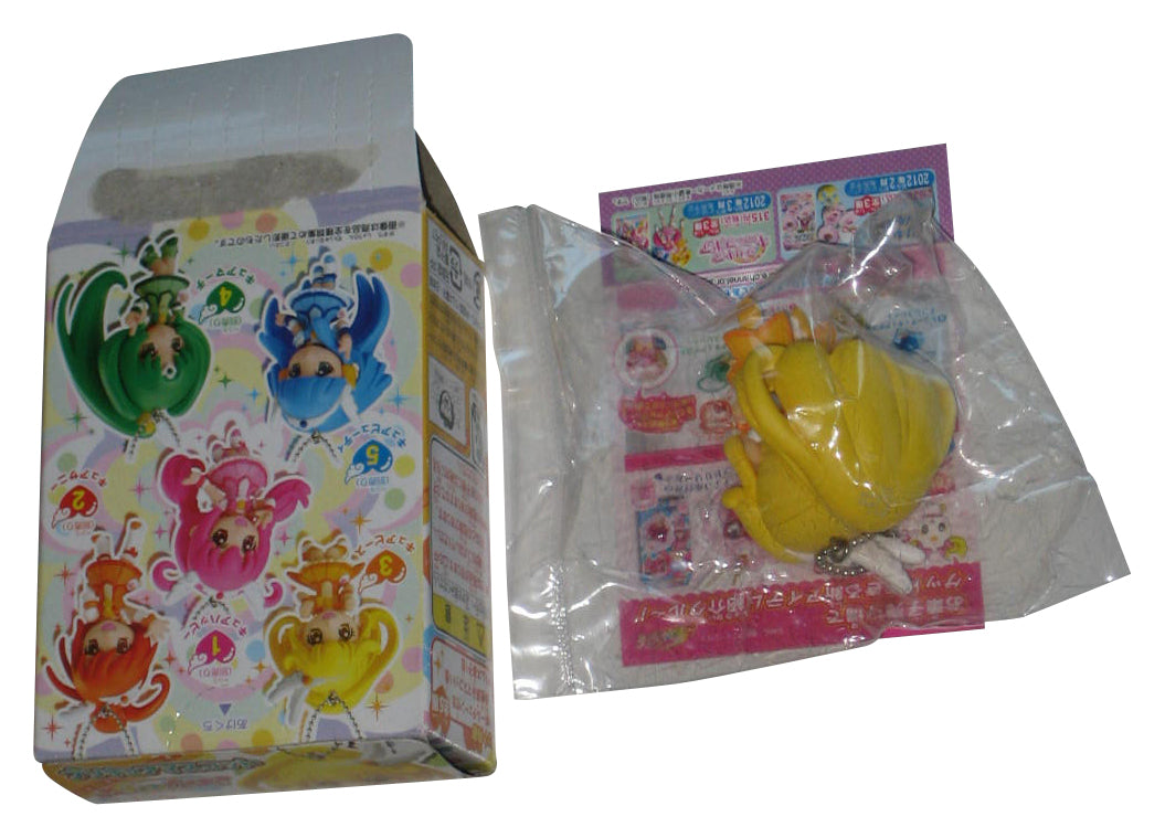 Cure Peace Smile PreCure (2012) Bandai Yellow Mini Figure Keychain