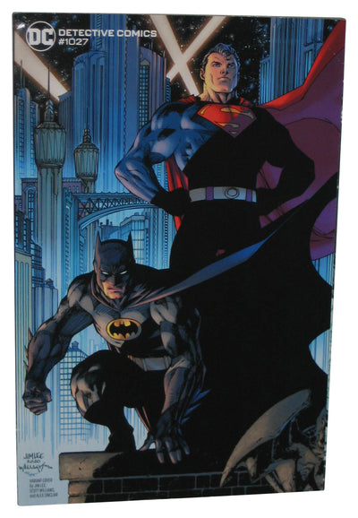 DC Comics Detective Comics Paperback Book #1027 - (Batman / Superman Cover)